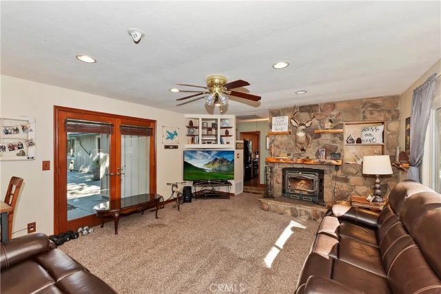 292 Heliotrope Drive, Lake Arrowhead, CA 92352