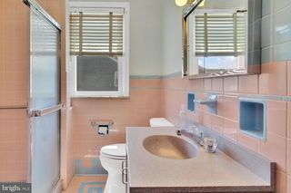 2732 JENKINTOWN, Glenside, PA 19038