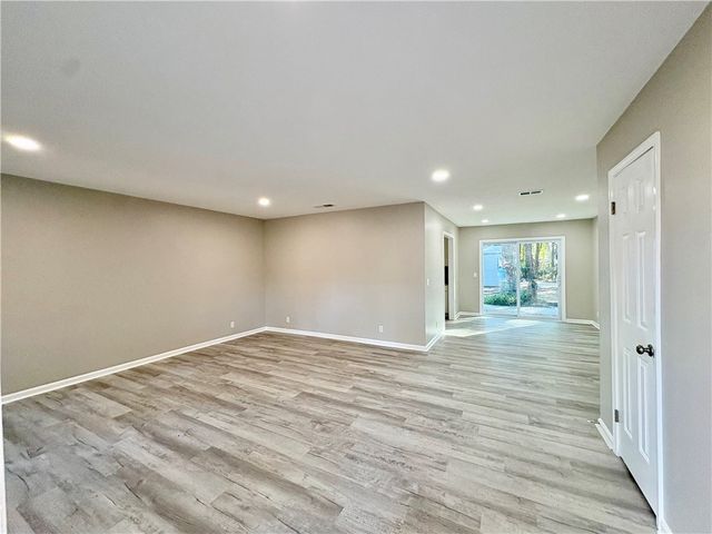 116 Chatford Circle, Brunswick, GA 31525