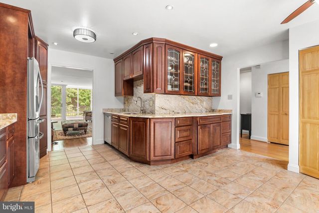 19 COLDWATER CT, Towson, MD 21204