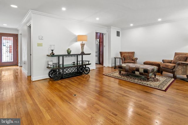 19 COLDWATER CT, Towson, MD 21204