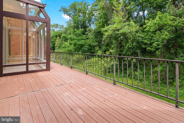 19 COLDWATER CT, Towson, MD 21204