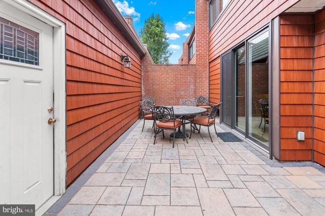 19 COLDWATER CT, Towson, MD 21204