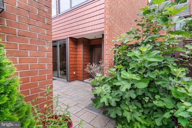 19 COLDWATER CT, Towson, MD 21204