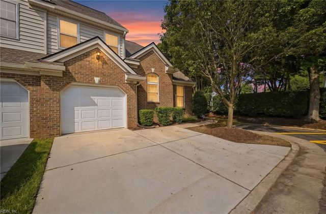 100 Bluff TER, Newport News, VA 23602