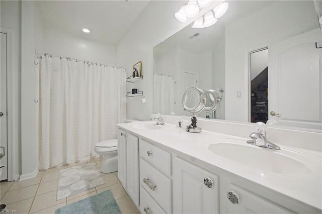 100 Bluff TER, Newport News, VA 23602