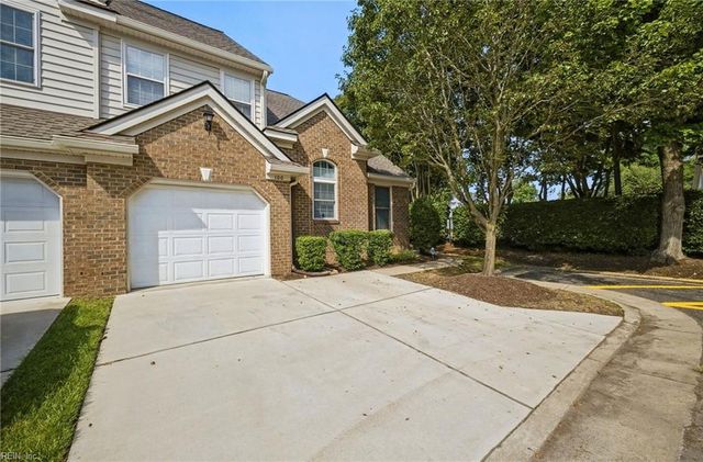 100 Bluff TER, Newport News, VA 23602