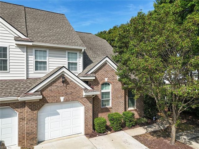 100 Bluff TER, Newport News, VA 23602