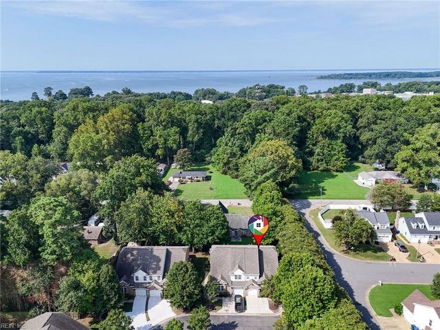 100 Bluff TER, Newport News, VA 23602
