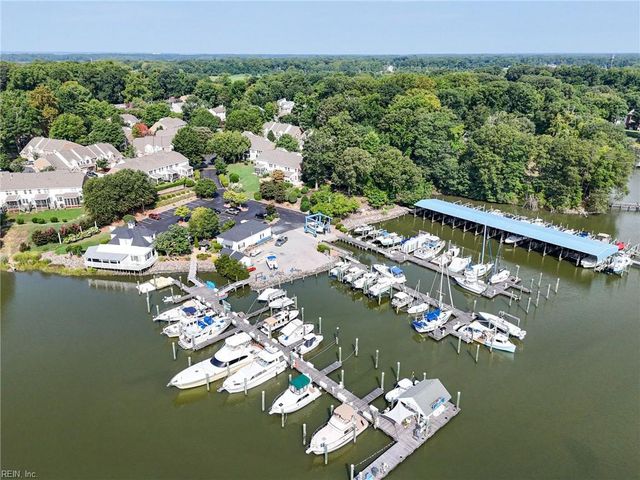 100 Bluff TER, Newport News, VA 23602