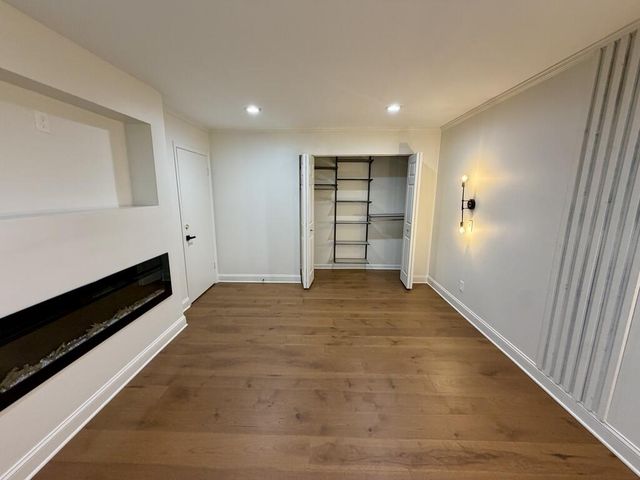 8 NW Cantey Place, Atlanta, GA 30327