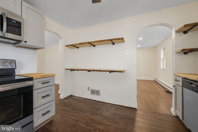 1779 SWAMP PIKE, Gilbertsville, PA 19525