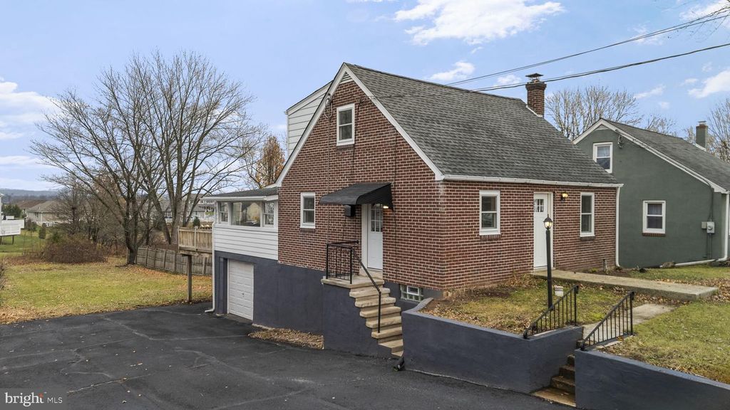 1779 SWAMP PIKE, Gilbertsville, PA 19525