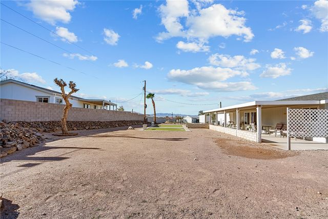 2447 E Gosiute Road, Fort Mohave, AZ 86426