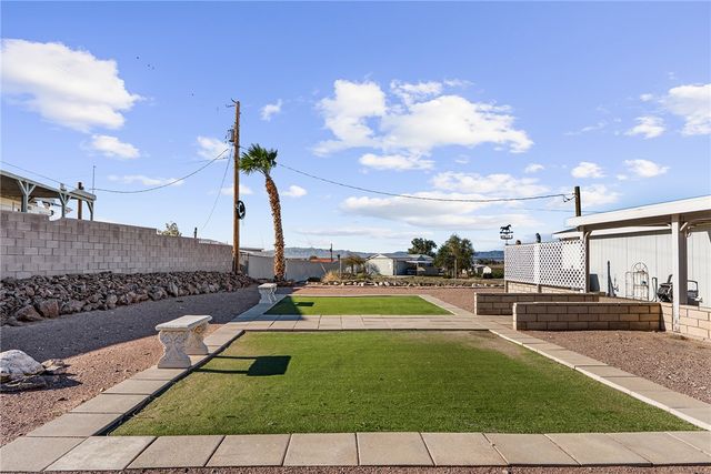 2447 E Gosiute Road, Fort Mohave, AZ 86426