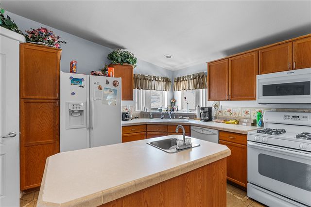 2447 E Gosiute Road, Fort Mohave, AZ 86426