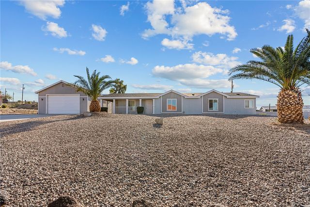 2447 E Gosiute Road, Fort Mohave, AZ 86426