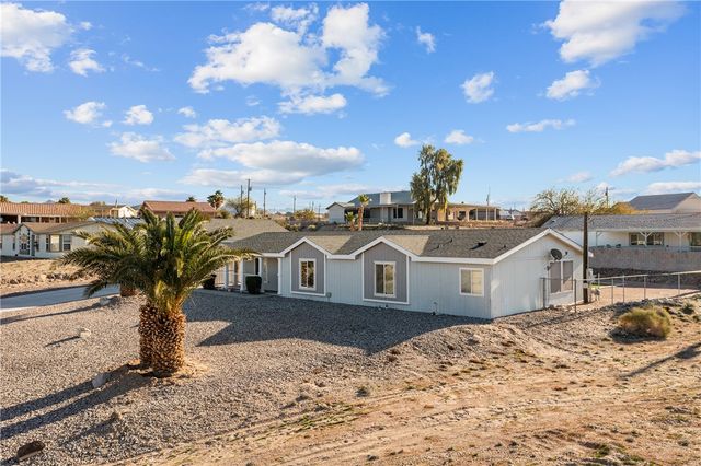 2447 E Gosiute Road, Fort Mohave, AZ 86426