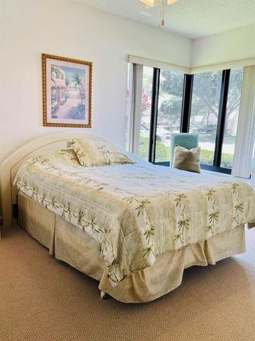 12142 Country Greens Boulevard, Boynton Beach, FL 33437