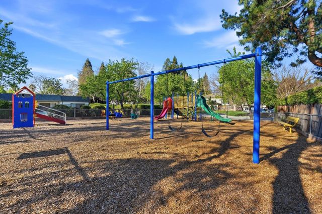 216 Fairway Glen Lane, San Jose, CA 95139