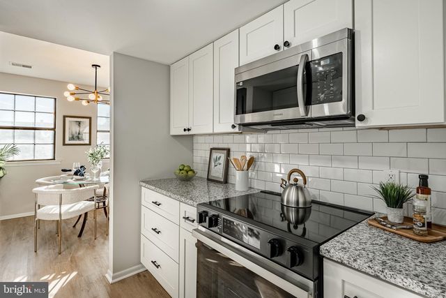 233 HOLLY DR, King Of Prussia, PA 19406