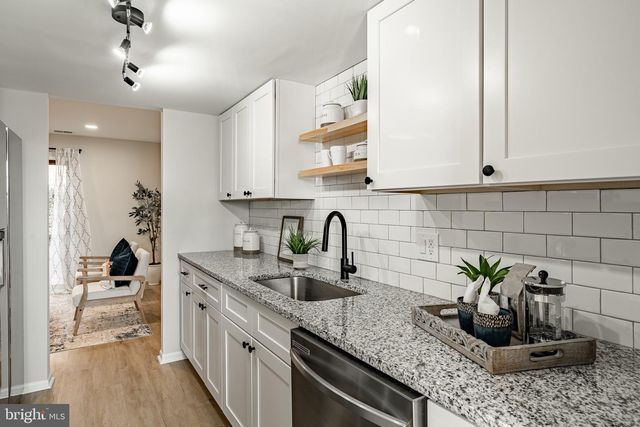 233 HOLLY DR, King Of Prussia, PA 19406