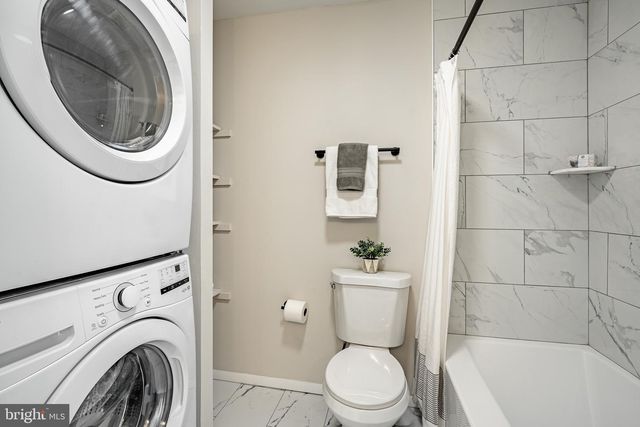 233 HOLLY DR, King Of Prussia, PA 19406