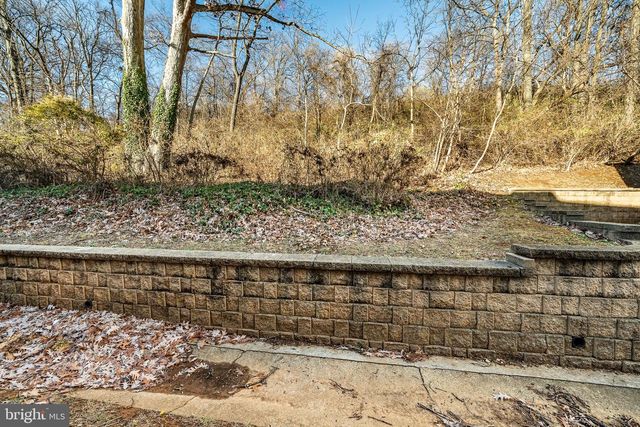 233 HOLLY DR, King Of Prussia, PA 19406