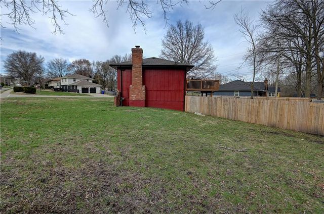 12901 Byars Road, Grandview, MO 64030