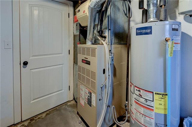 12901 Byars Road, Grandview, MO 64030