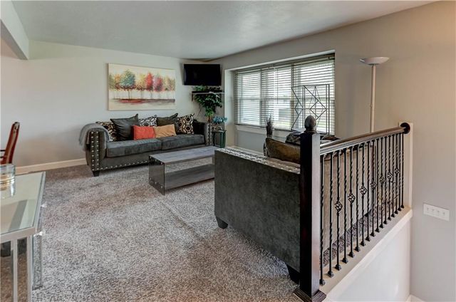 12901 Byars Road, Grandview, MO 64030