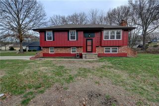12901 Byars Road, Grandview, MO 64030