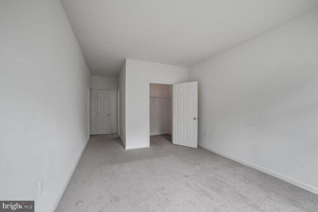 9720 LEATHERFERN TER #302, Gaithersburg, MD 20886