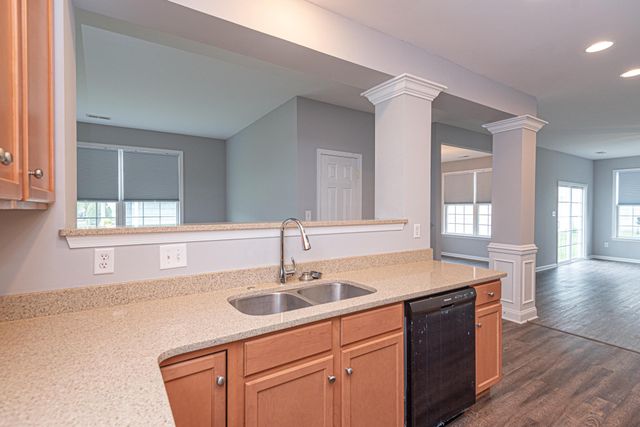 212 W BOURNE WAY, Millsboro, DE 19966