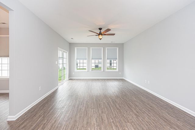 212 W BOURNE WAY, Millsboro, DE 19966