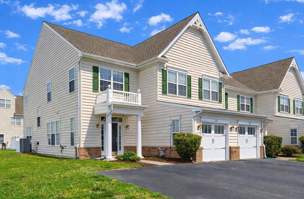 212 W BOURNE WAY, Millsboro, DE 19966