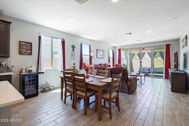 1352 N LARAT Lane, Coolidge, AZ 85128