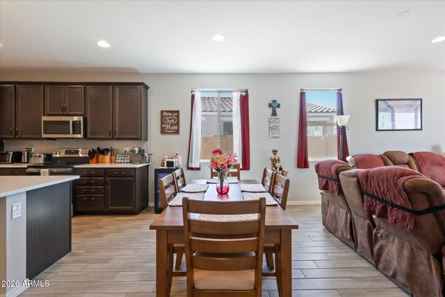 1352 N LARAT Lane, Coolidge, AZ 85128
