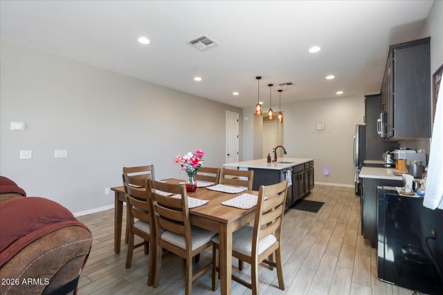1352 N LARAT Lane, Coolidge, AZ 85128