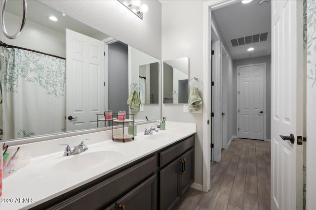 1352 N LARAT Lane, Coolidge, AZ 85128