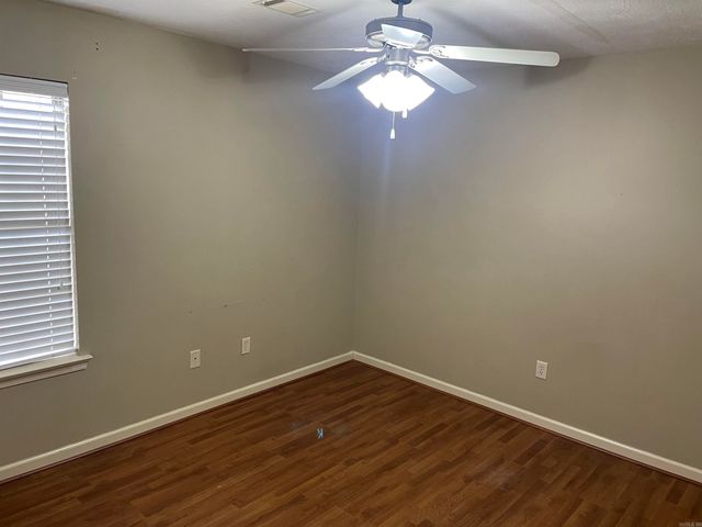 1720 Milestone Drive, Conway, AR 72034