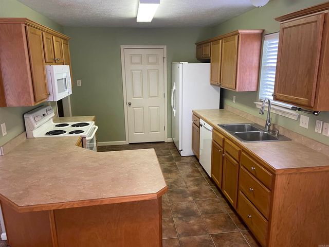 1720 Milestone Drive, Conway, AR 72034