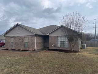 1720 Milestone Drive, Conway, AR 72034