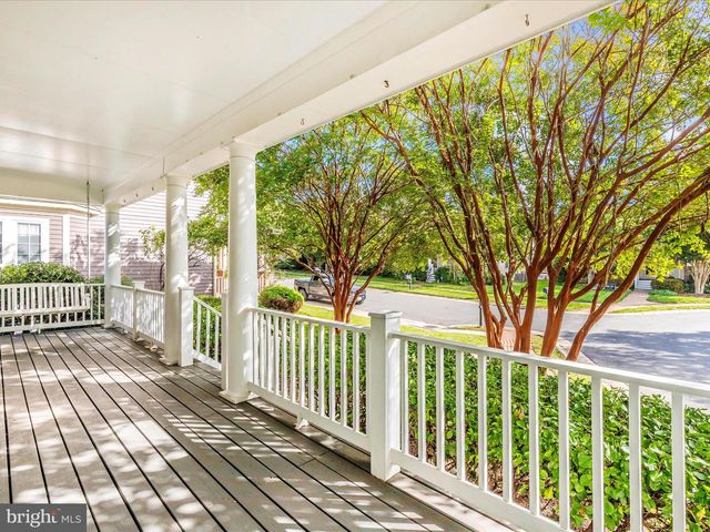 619 GREYSANDS LN, Purcellville, VA 20132
