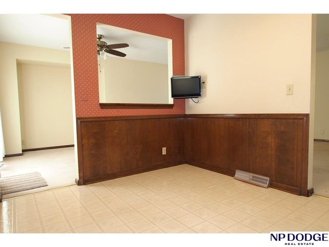 4846 S 93 Avenue, Omaha, NE 68127