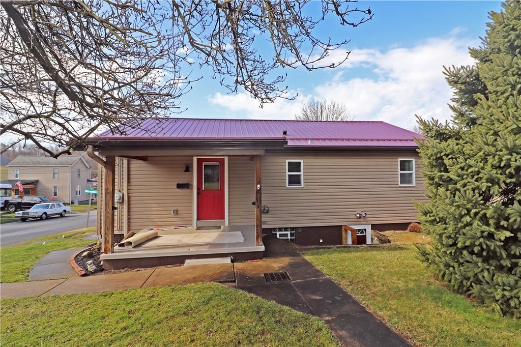 107 Penn Street, South Greensburg Boro, PA 15601