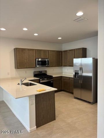 7936 W CATALINA Drive, Phoenix, AZ 85033