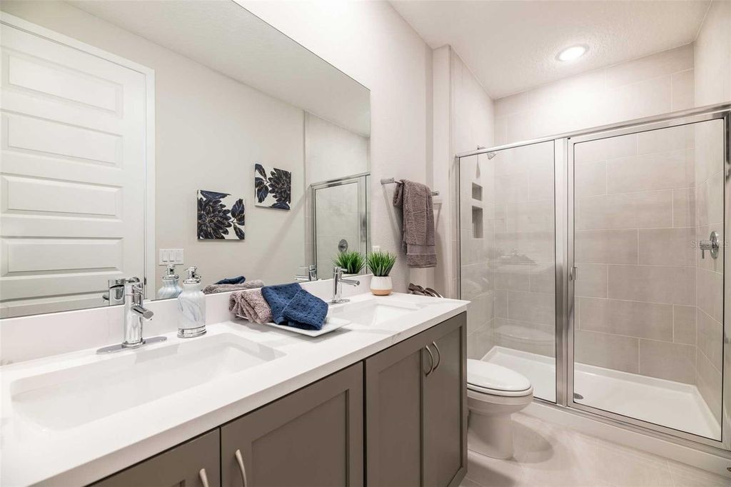 Image 8 of property listing at 7920 W SPECTRUM DRIVE W, Kissimmee, FL 34747