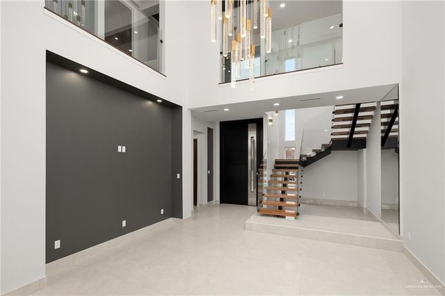 2322 S 42nd Lane, Mcallen, TX 78503