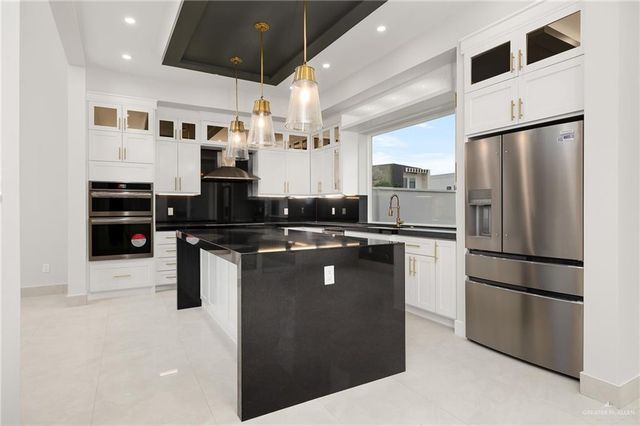 2322 S 42nd Lane, Mcallen, TX 78503